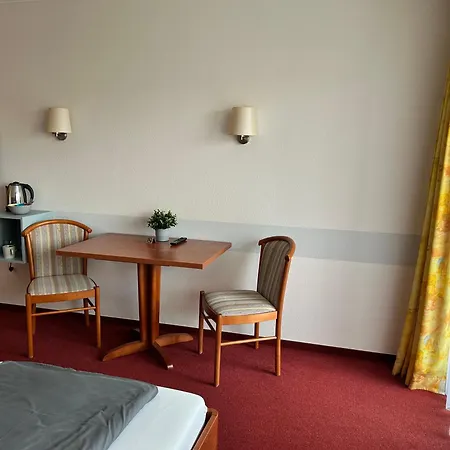 Gaestehaus Tilly Aparthotel *